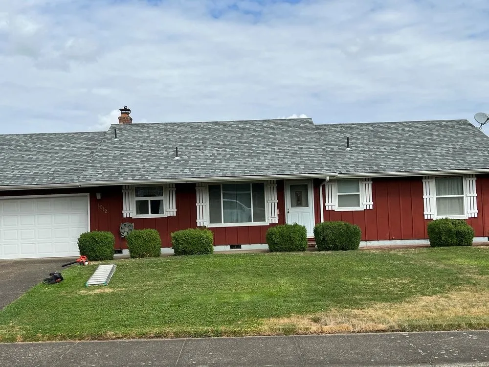 Slide of Cherryhill Roofing