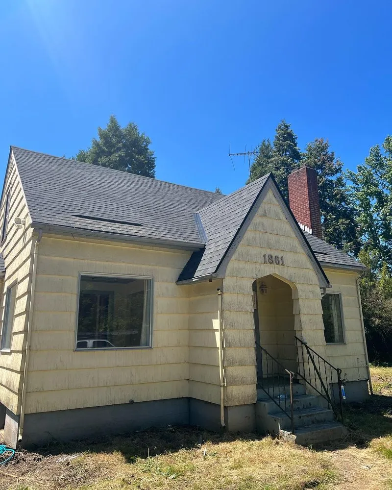 Slide of Cherryhill Roofing