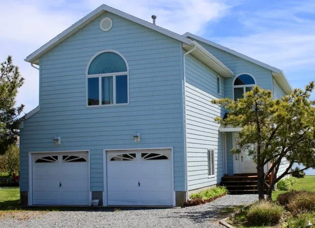 Slide of Chesapeake Roofing