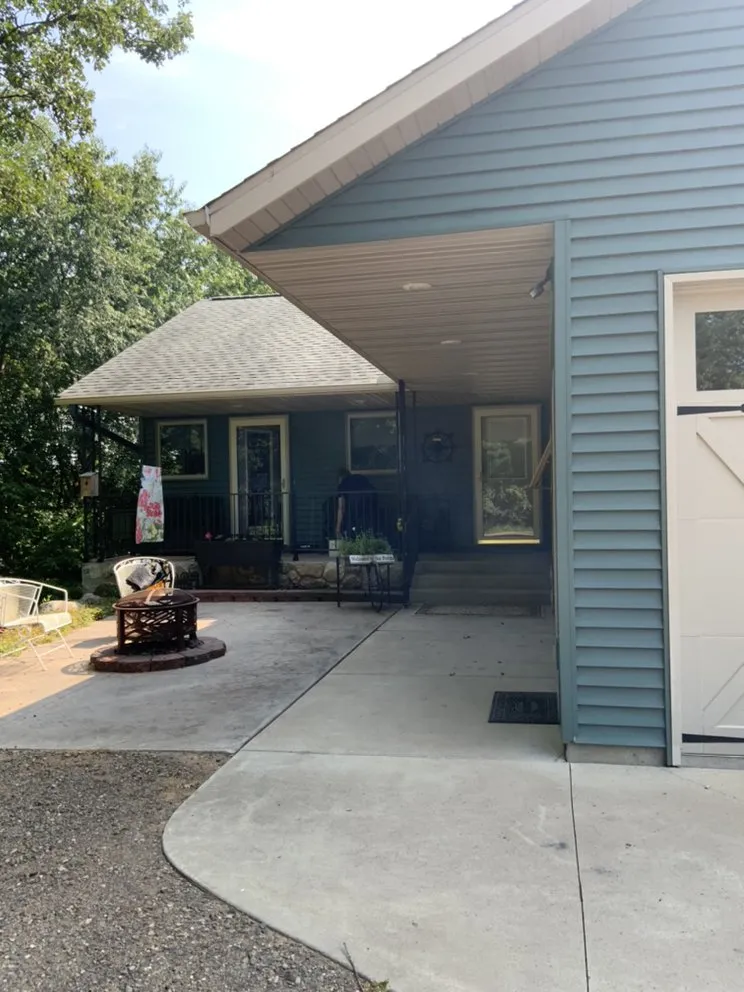 Slide of Chesser Construction