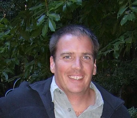 Cheyenne Mountain Roofing Logo