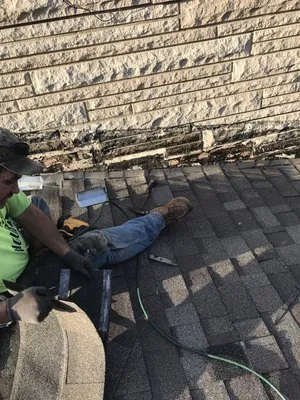 Chez Roofing & Construction Logo