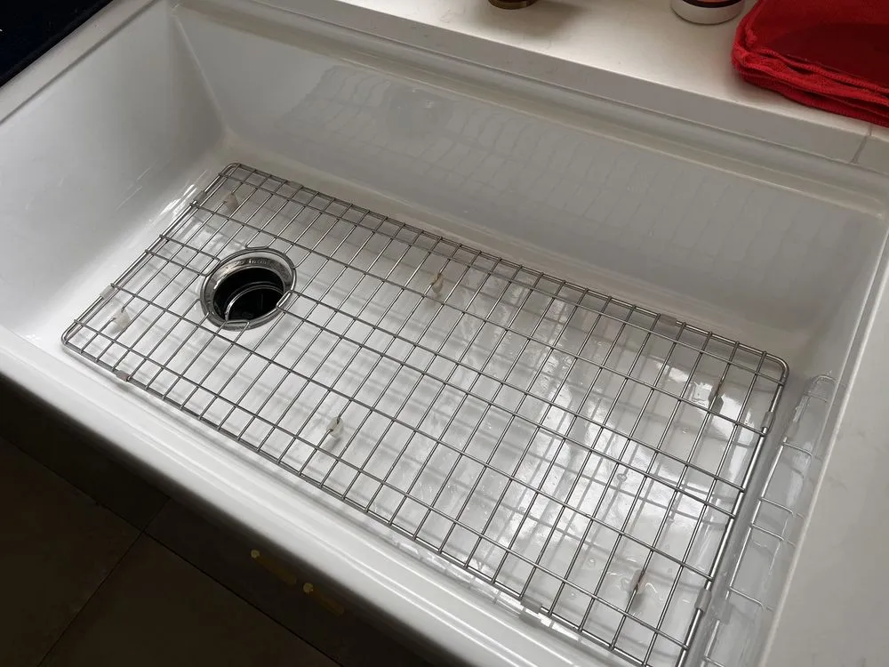 Slide of Chic Cleaning Services