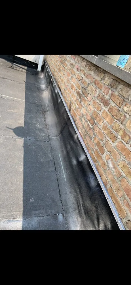 Slide of Chicago City Roofing