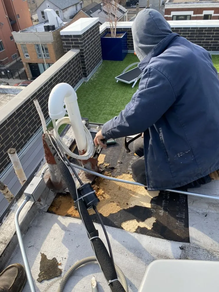 Slide of Chicago City Roofing
