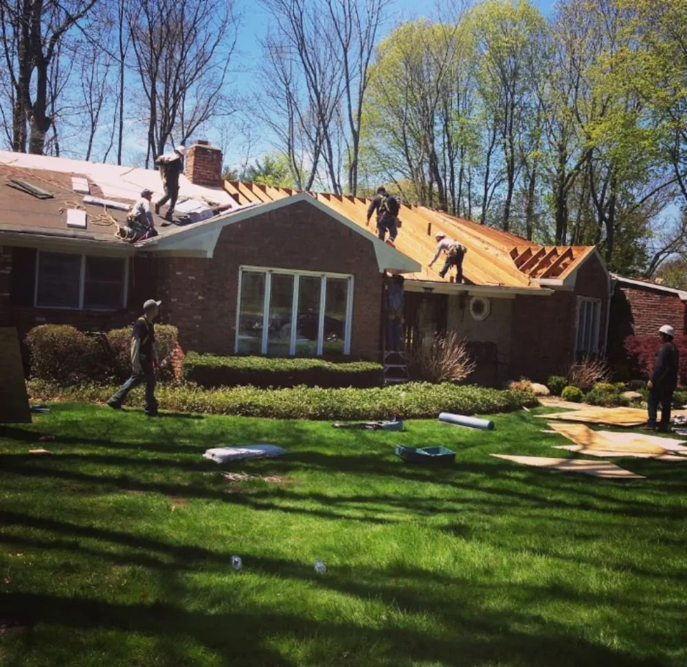 Slide of Chicago Discount Roofing