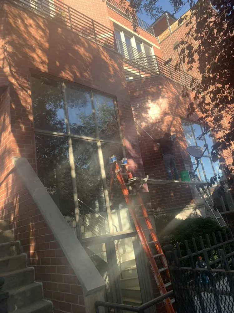 Slide of Chicago elite roofing