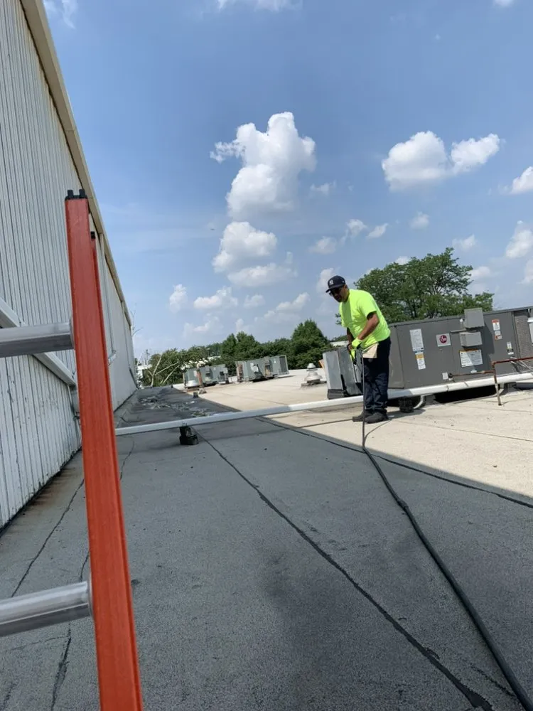 Slide of Chicago elite roofing