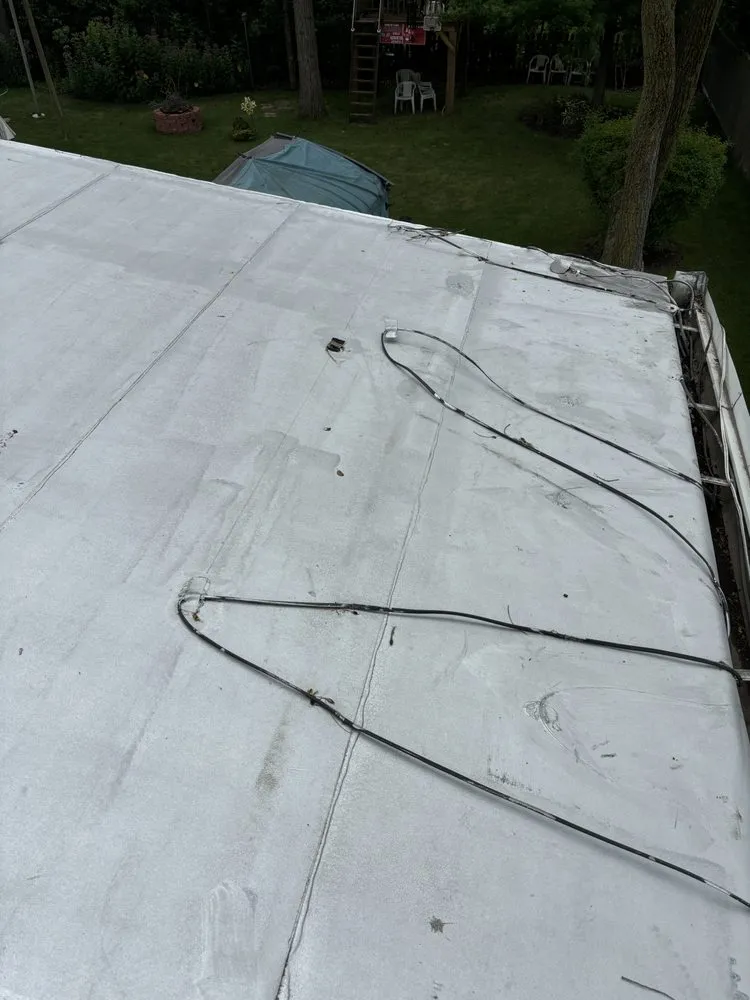 Slide of Chicago Flat Roof Company