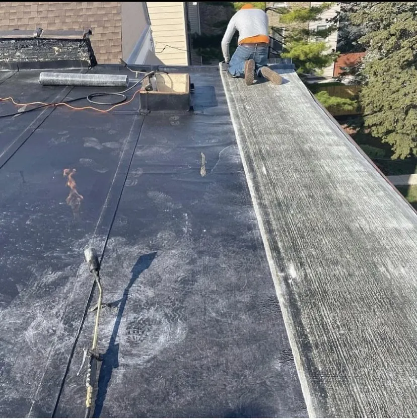 Slide of Chicago Flat Roof Services