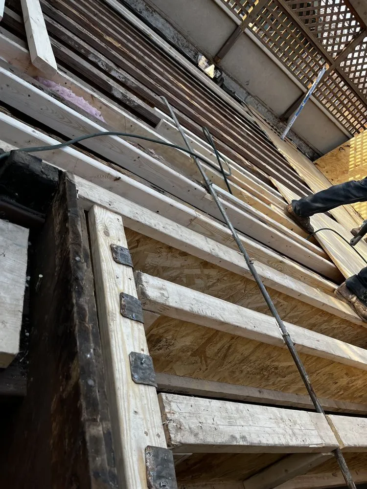 Slide of Chicago Flat Roof Services