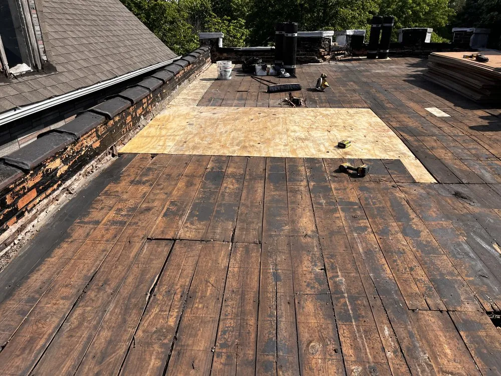 Slide of Chicago Flat Roof Services