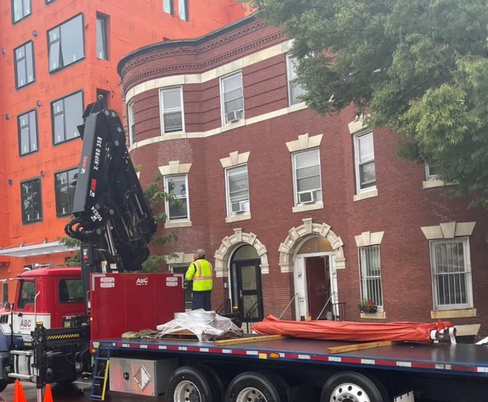 Slide of Chicago Lakefront Roofing & Tuckpointing