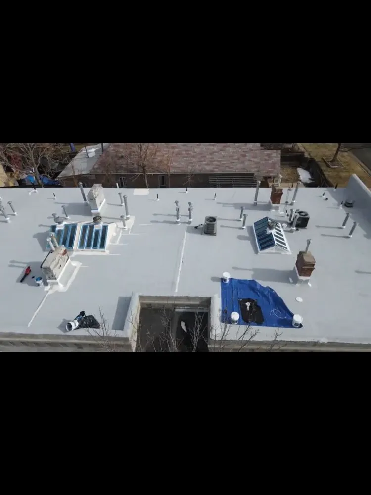 Slide of Chicago Lakefront Roofing & Tuckpointing