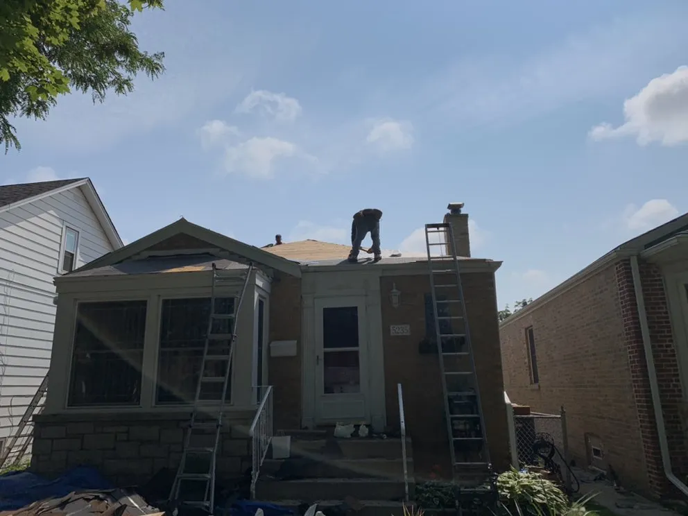 Slide of Chicago Local Roofer