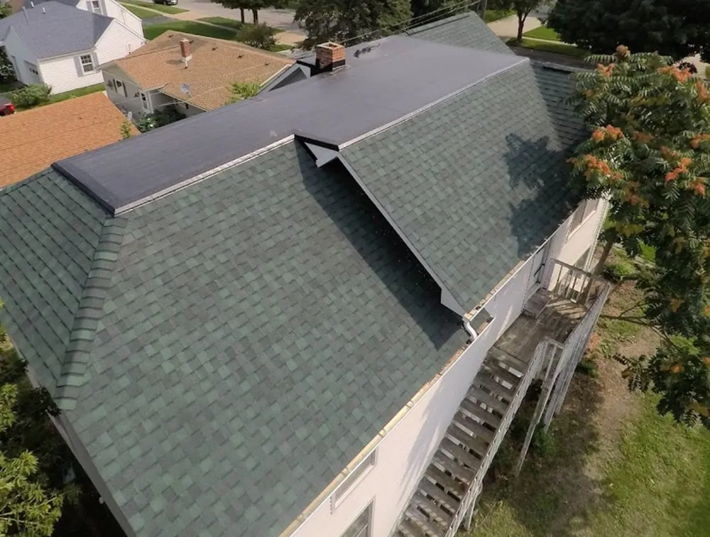 Slide of Chicago Prestige Roofing