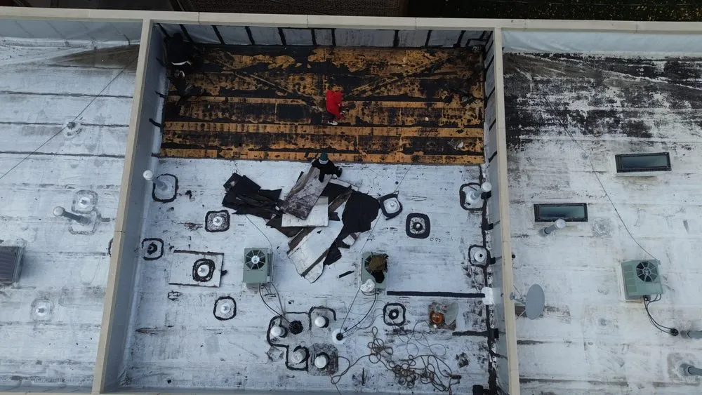 Slide of Chicago Prestige Roofing