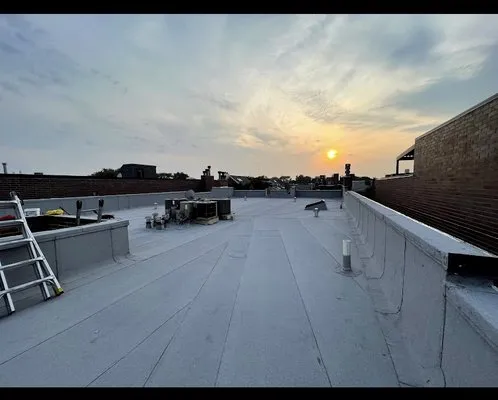 Chicago Roofing Repair plus Logo