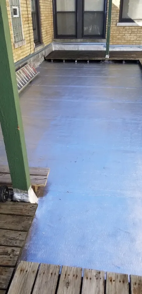 Slide of Chicago Roofing Specialist & Tuckpointing