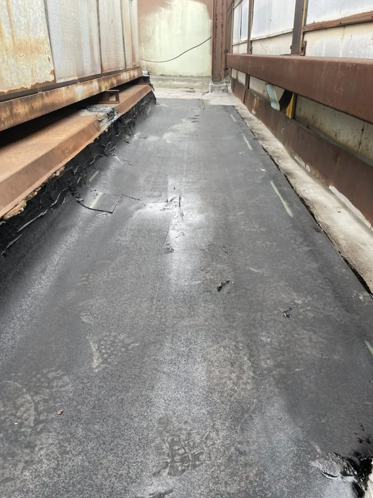 Slide of Chicago Roofing Squad