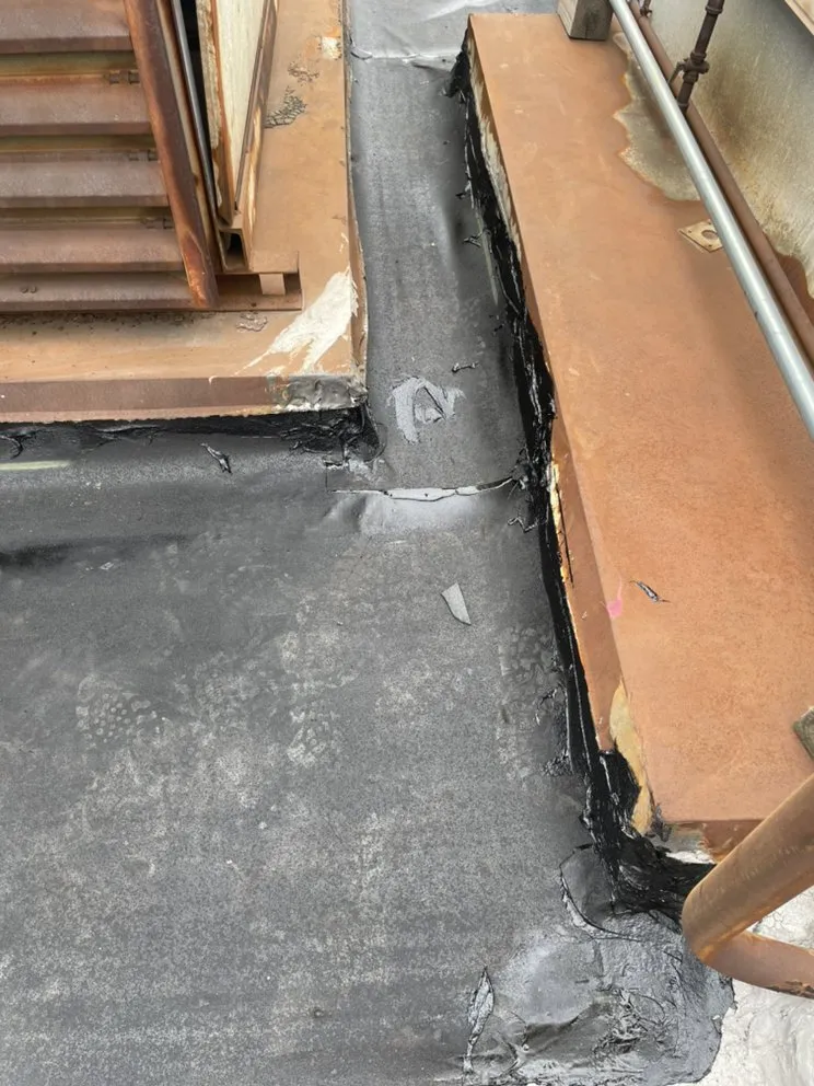 Slide of Chicago Roofing Squad