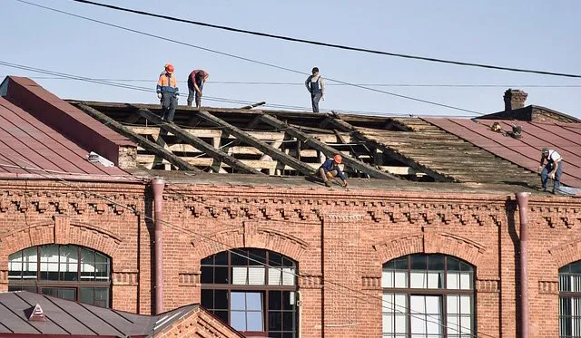 Slide of Chicago Roofing