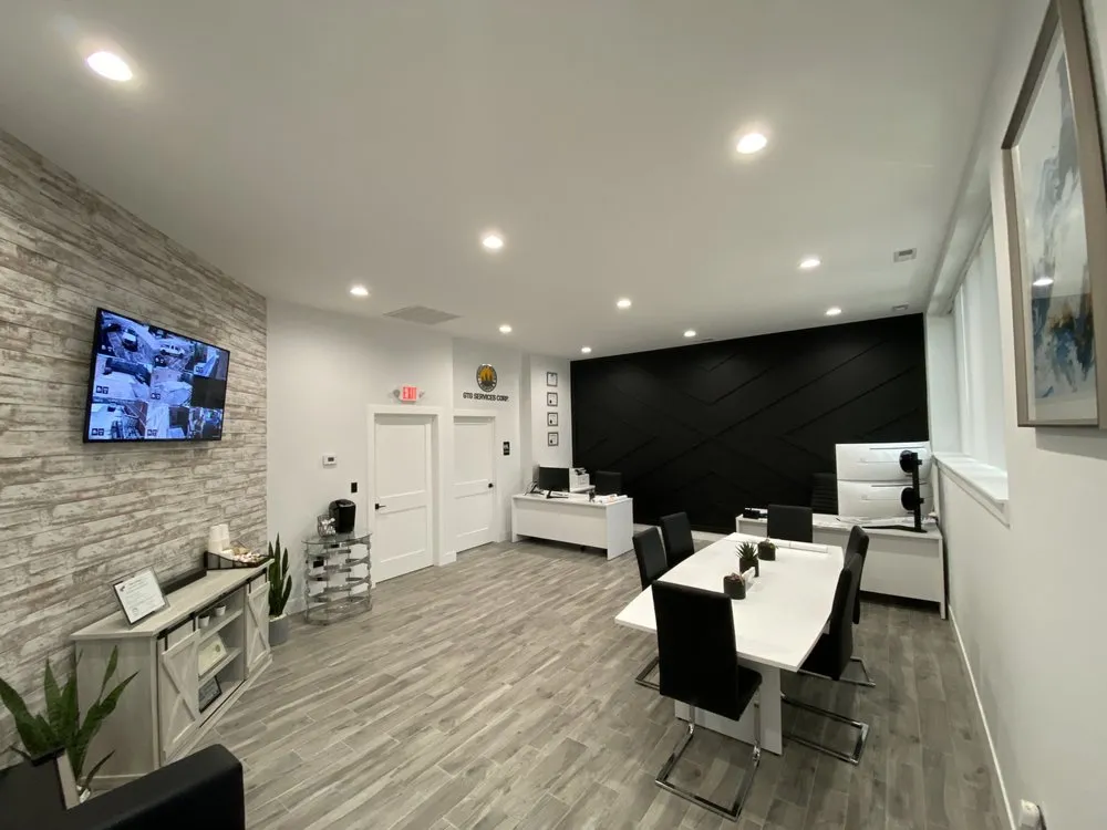 Slide of Chicago Siding and Roofing