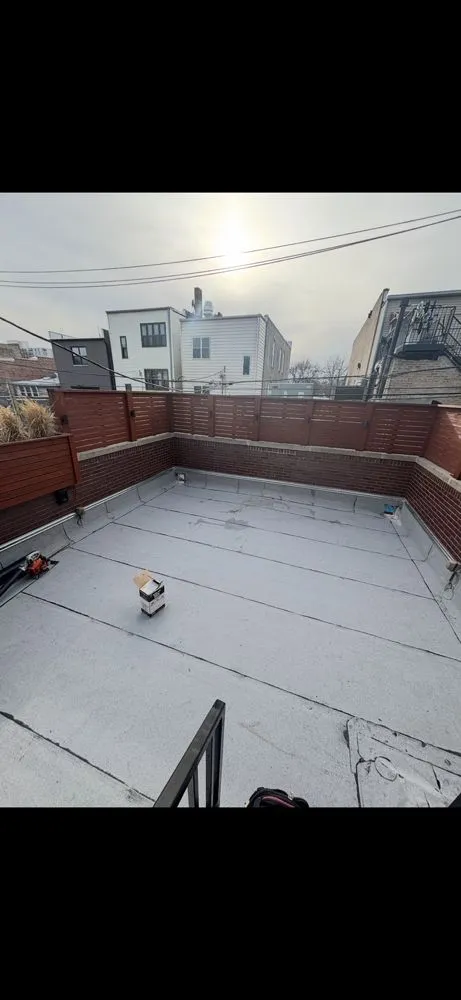 Slide of Chicago Skyline Roofing