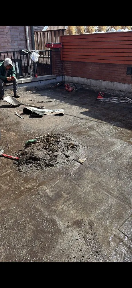 Slide of Chicago Skyline Roofing