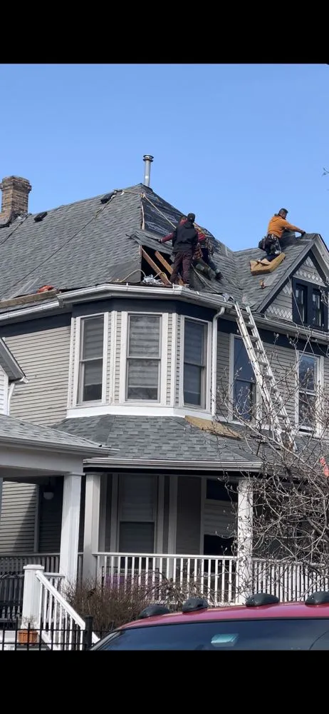 Slide of Chicago Windy City Roofing & Tuckpointing