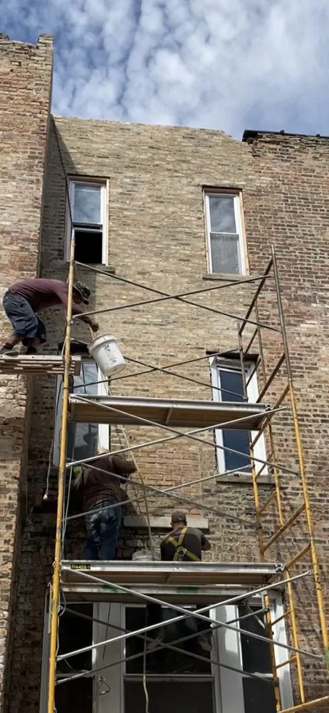 Slide of Chicago Windy City Roofing & Tuckpointing