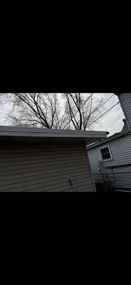 Slide of Chicagoland roofing exteriors