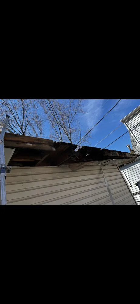 Slide of Chicagoland roofing exteriors