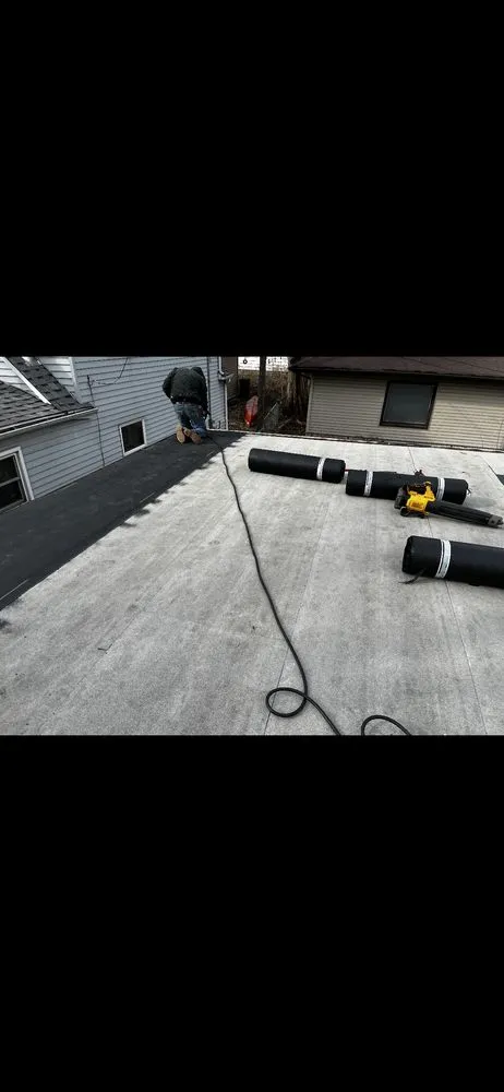 Slide of Chicagoland roofing exteriors