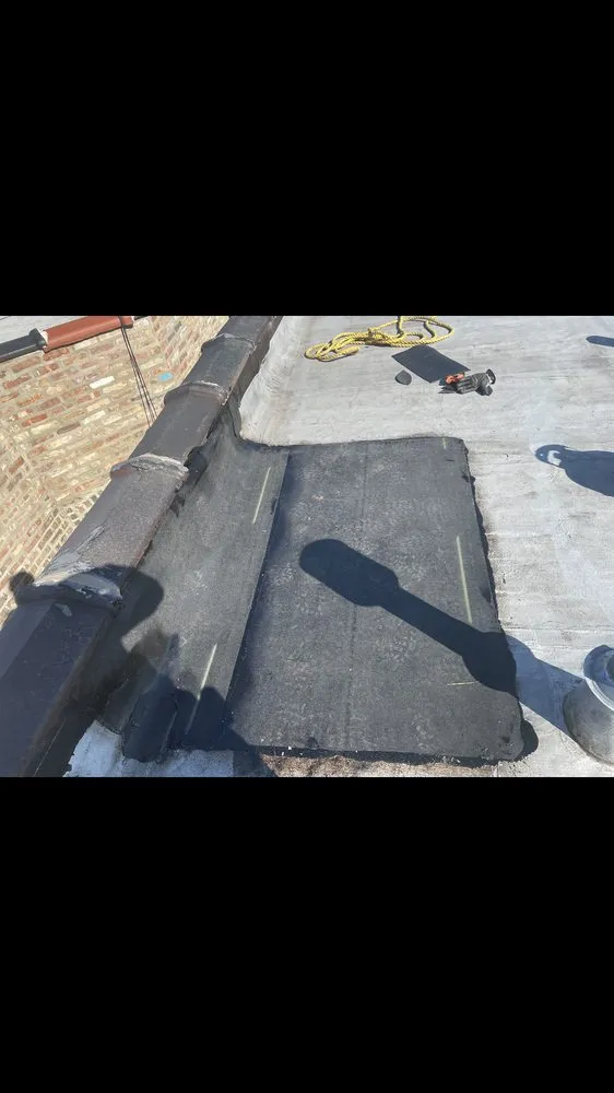 Slide of Chicago’s Advantage Roofing