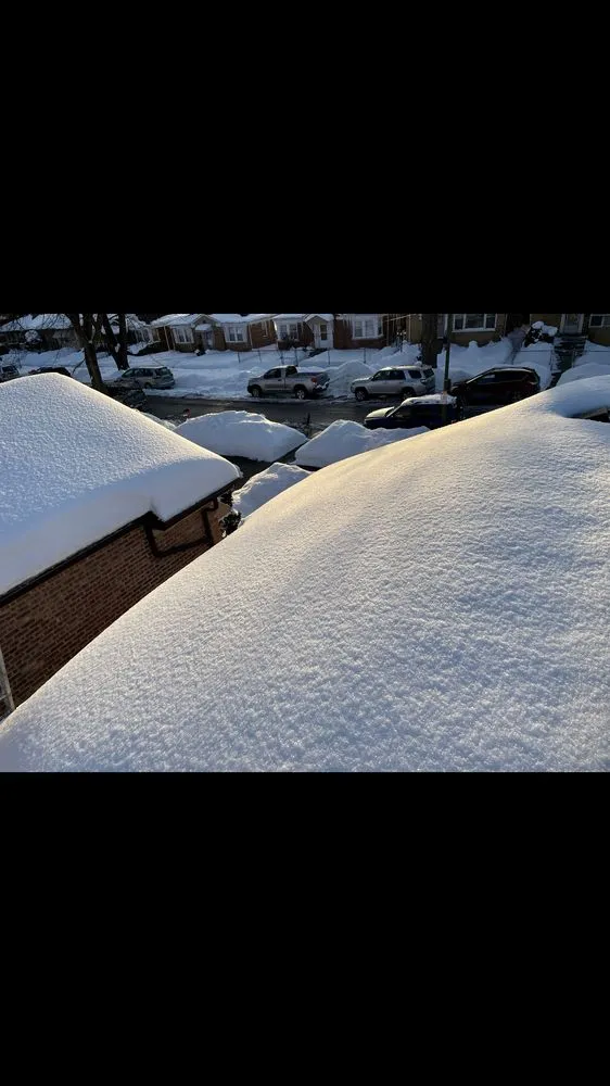Slide of Chicago’s Advantage Roofing