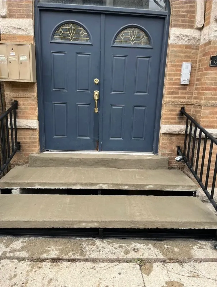 Slide of Chicago's Best Roofing