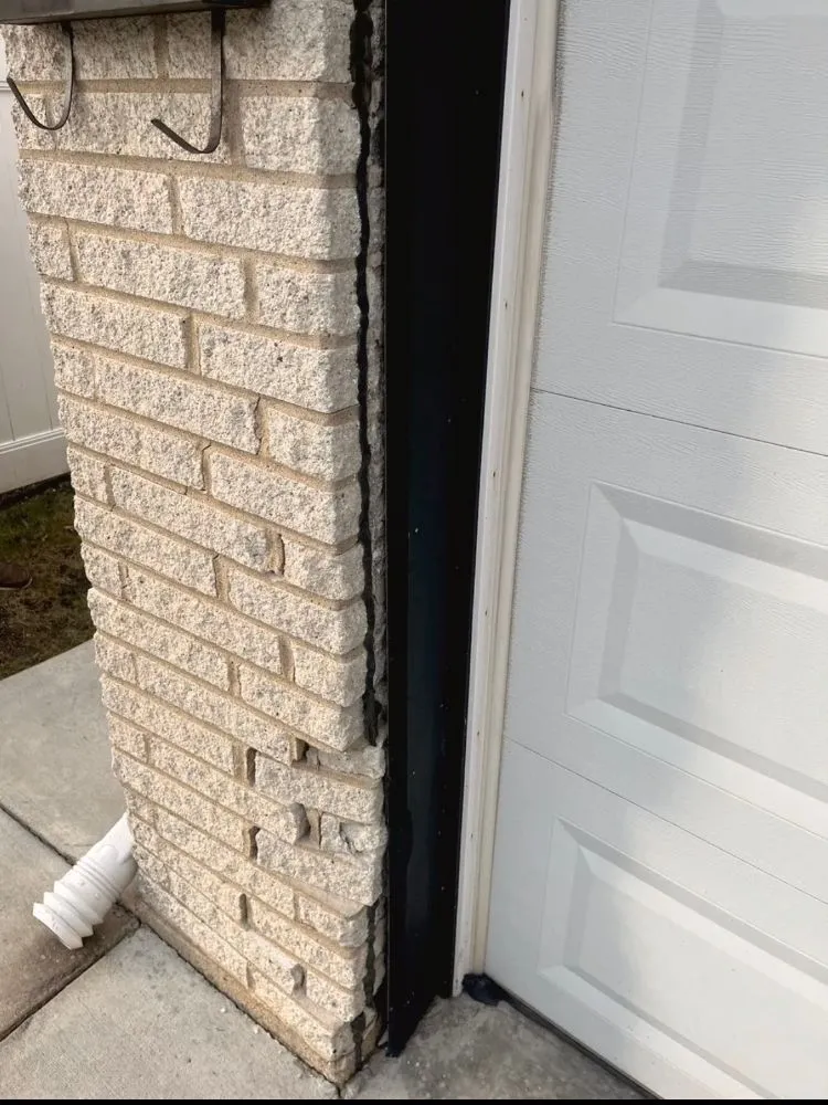 Slide of Chicago's Best Roofing