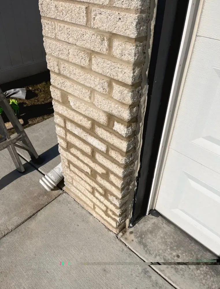 Slide of Chicago's Best Roofing