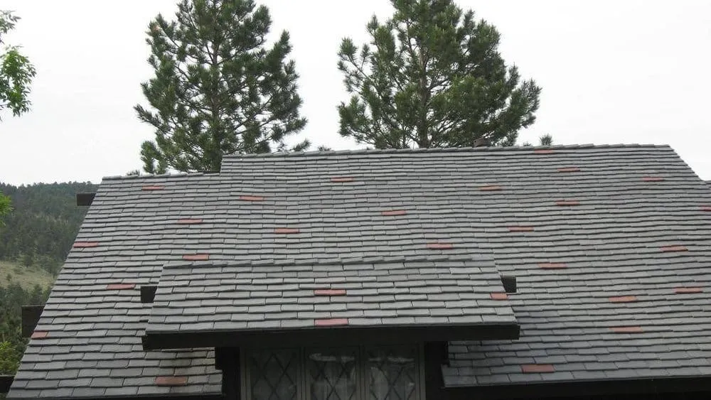 Slide of Chip's Roofing