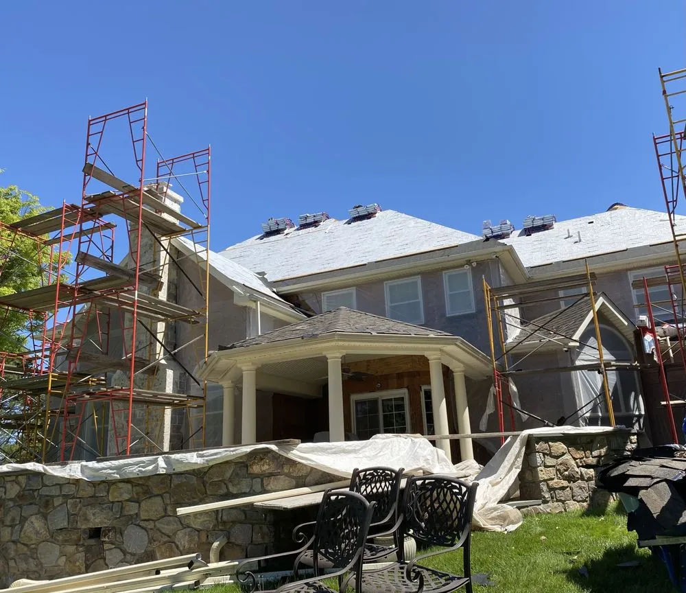 Slide of Chirinos General Construction