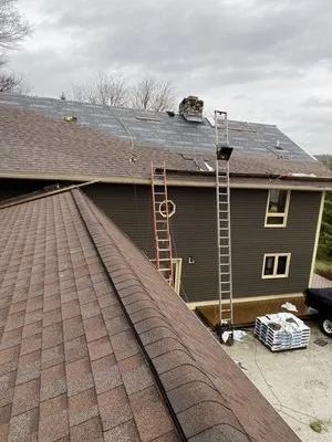 Chittenden Roofing & Construction Logo