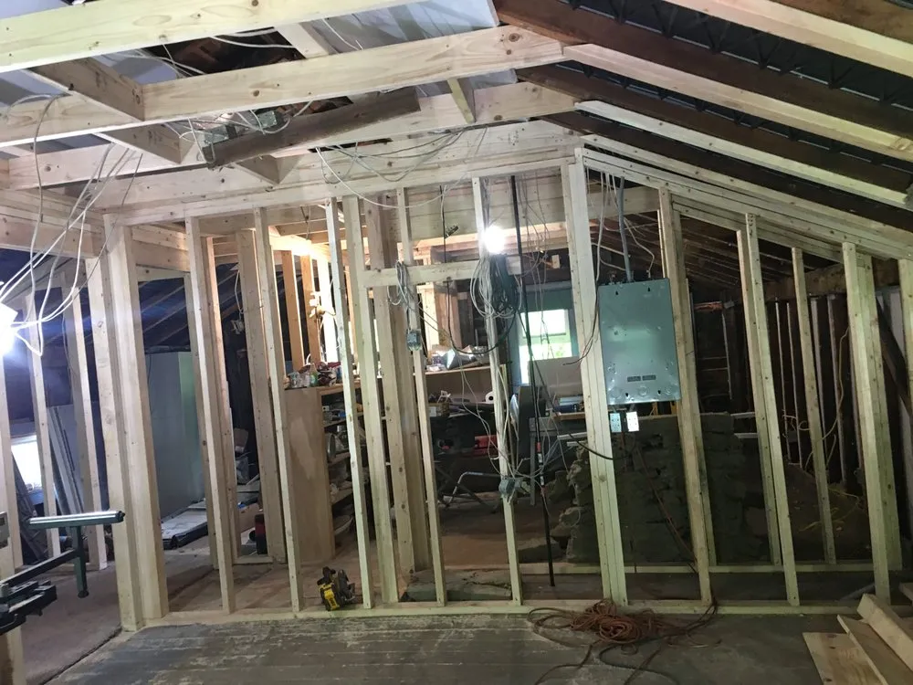 Slide of Chivico’s construction