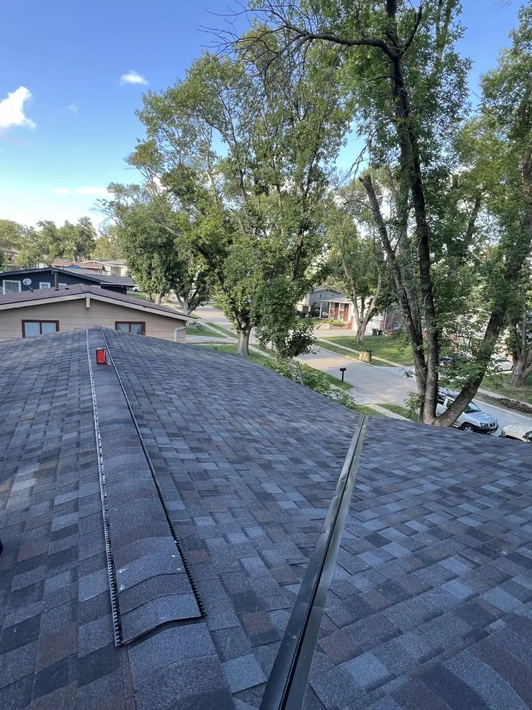 Slide of Chiwas Roofing & Construction