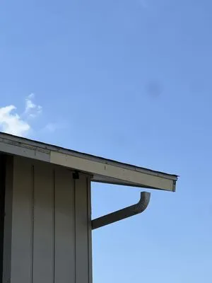 Chiwas Roofing & Construction