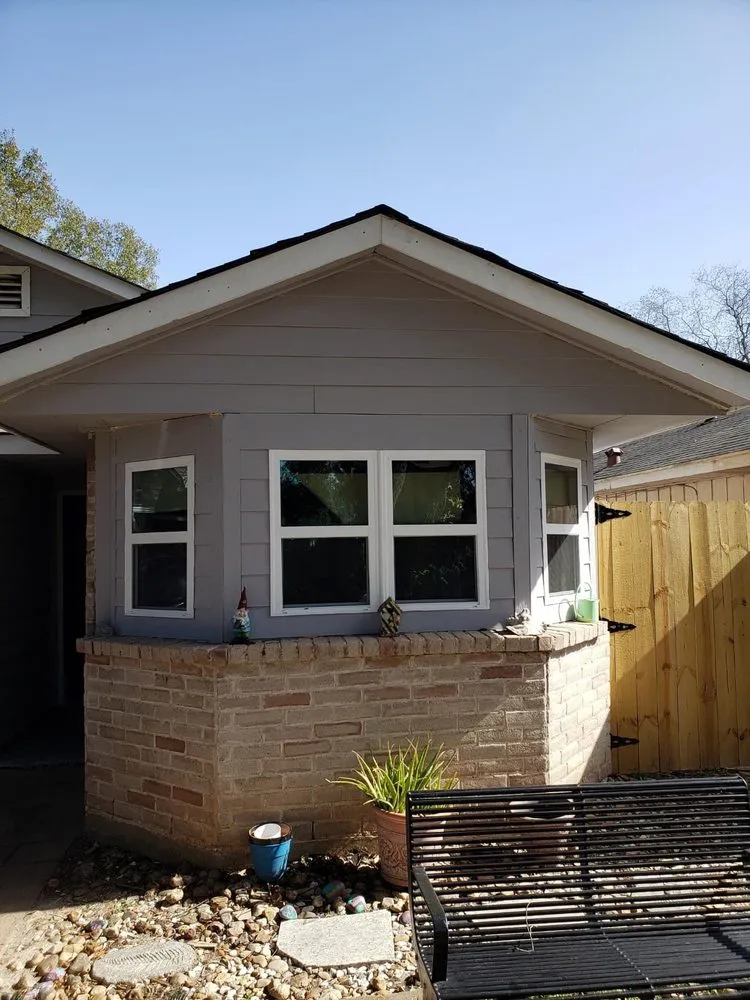 Licensed roof replacement same-day service across Northwest Plaza, MO - Choate’s Construction