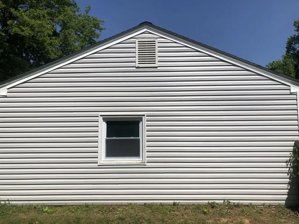 Licensed roof repair in Upper Marlboro, MD by Christian Exteriors