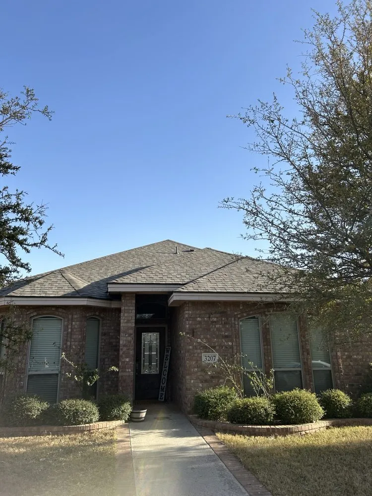 Slide of Christian Rivas Roofing