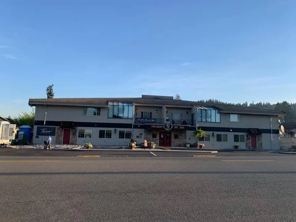 Slide of Christian's Roofing