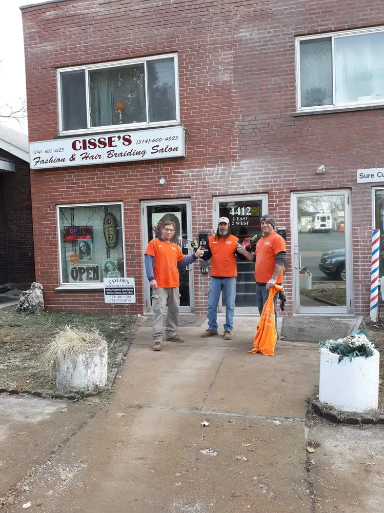 Slide of Chrlies Tuckpointing And Bricklaying